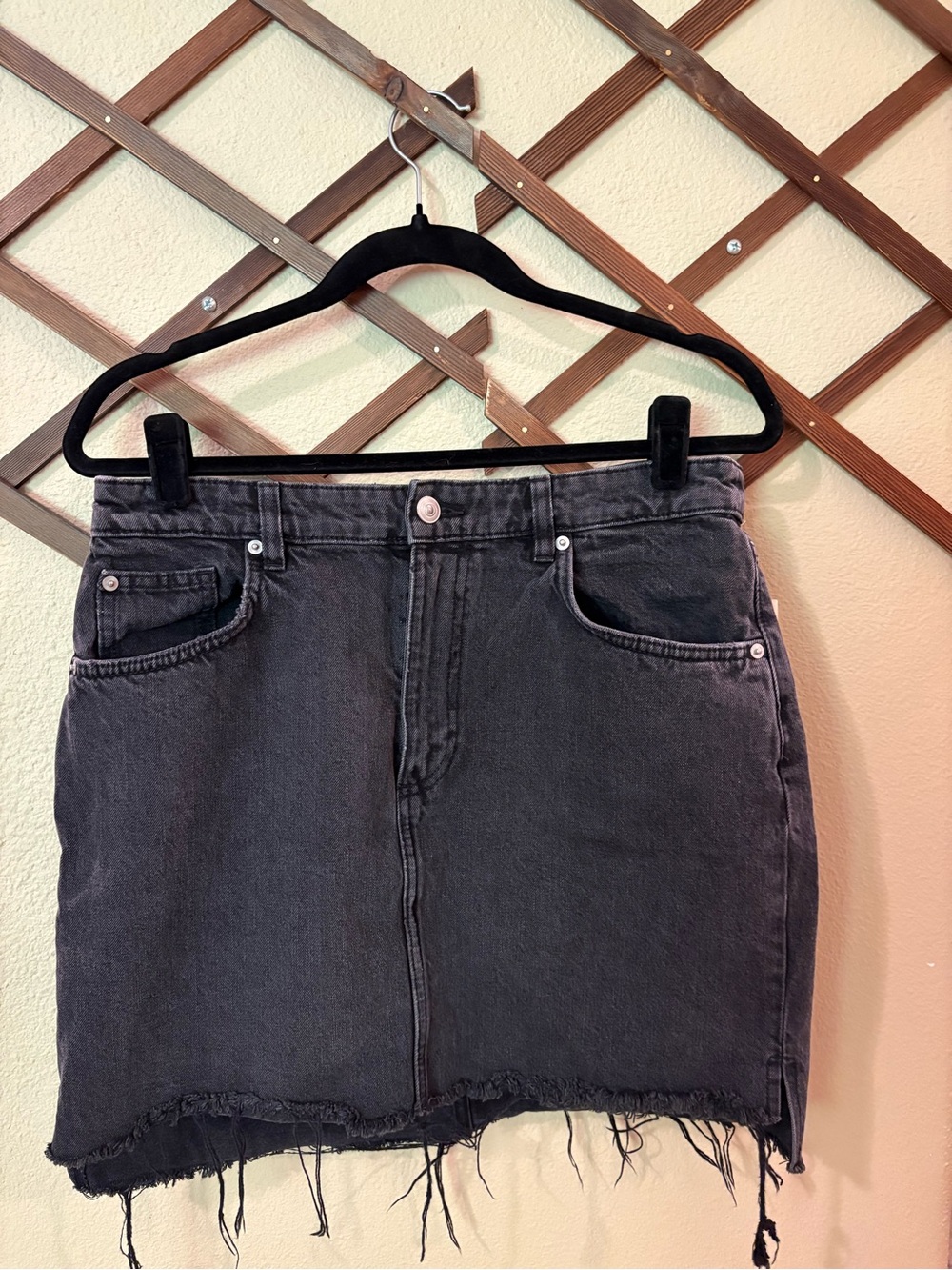 H&M Black Washed Denim Skirt